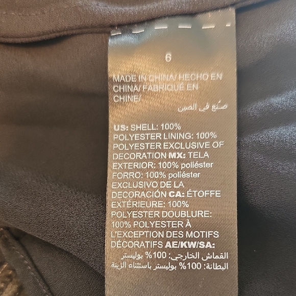 White House Black Market Black Top with White Accents - Picture 8 of 9